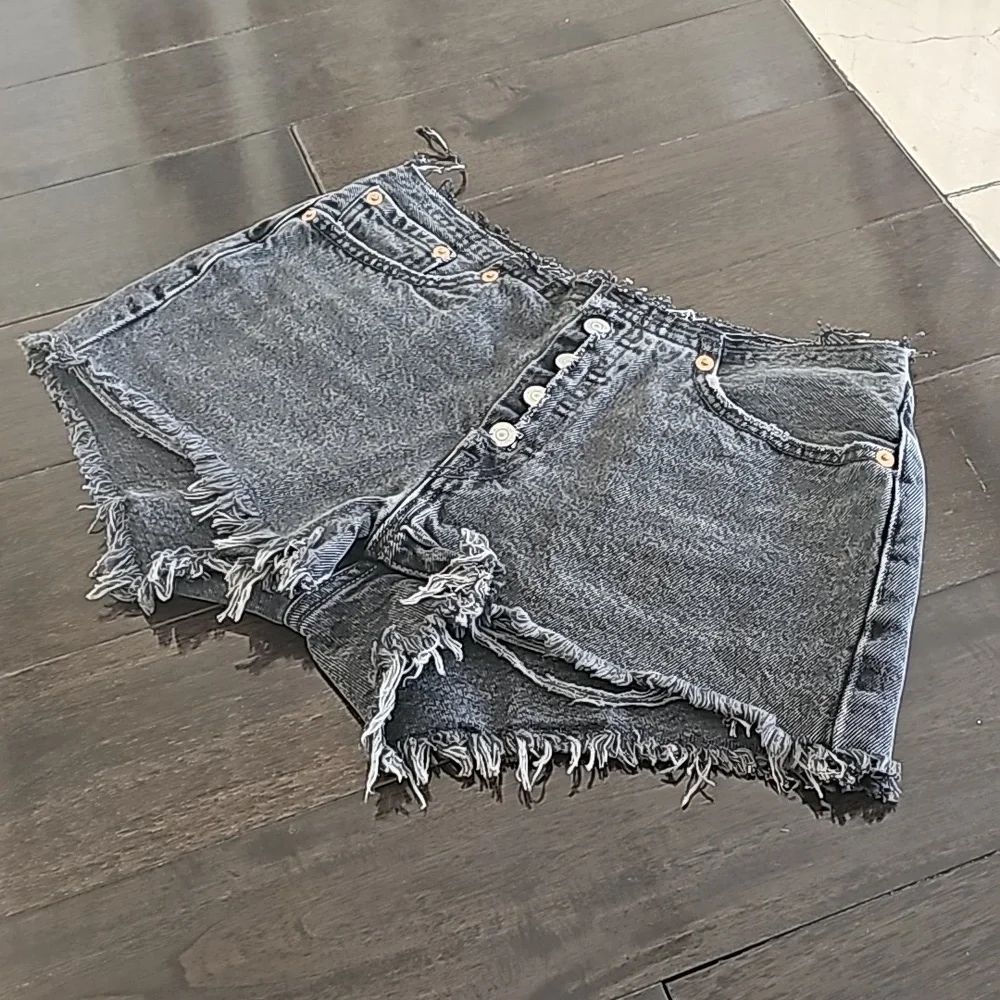 Levi's 501 Anniversary Edition Dark Wash Cut Off Denim Shorts Raw Hem W25